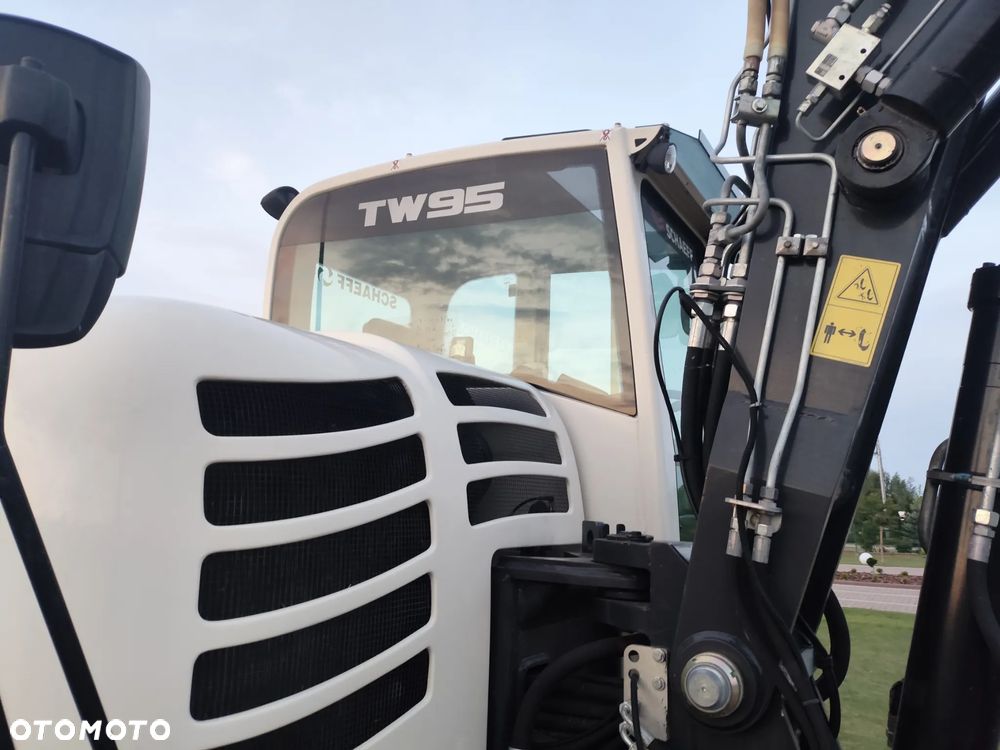 Schaeff TEREX / TW 95 / JAK NOWA /BEZ DPF I ADBLUE / 4000 MTG / KOPARKA KOŁOWA - 10