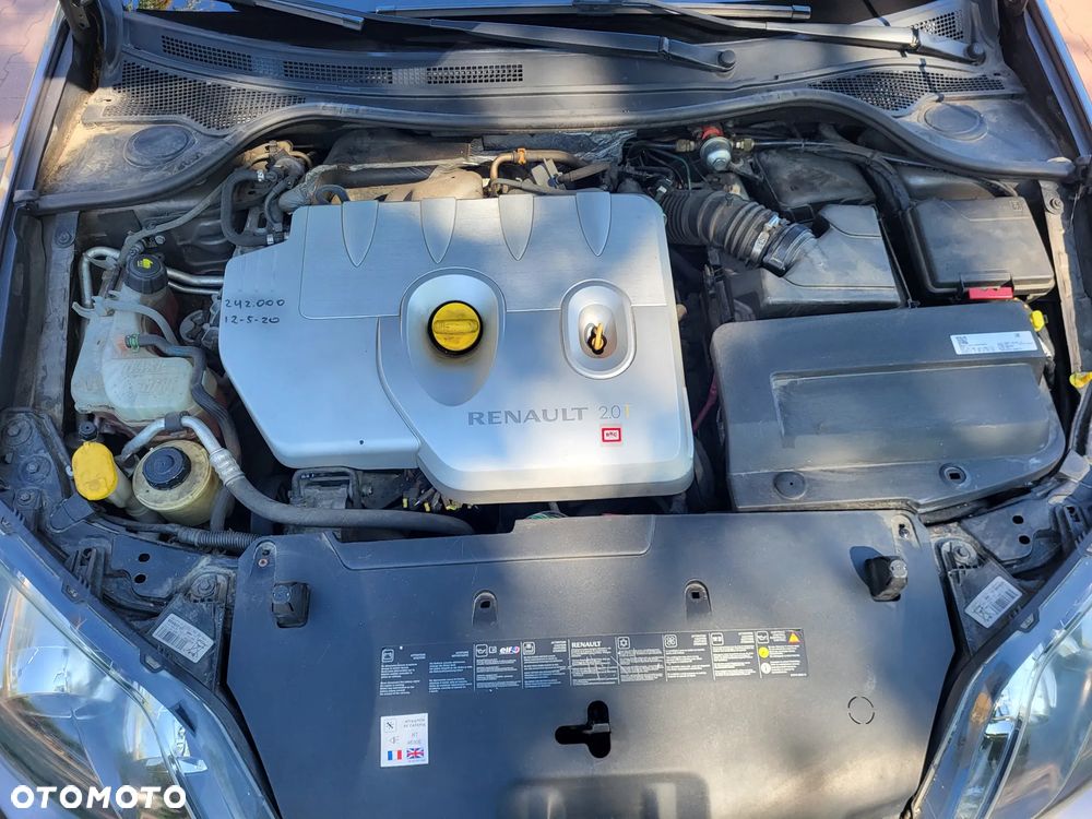 Renault Laguna 2.0 16V Turbo Dynamique - 4