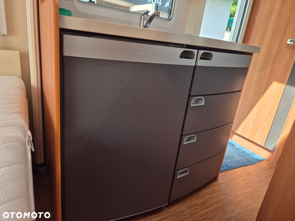 Volkswagen Sharan 2.0 TDI DPF BlueMotion Comfortline - 25