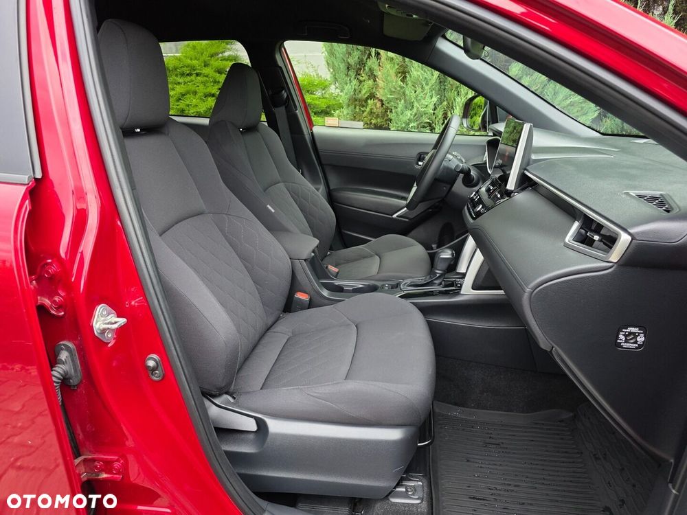 Toyota Corolla Cross - 21