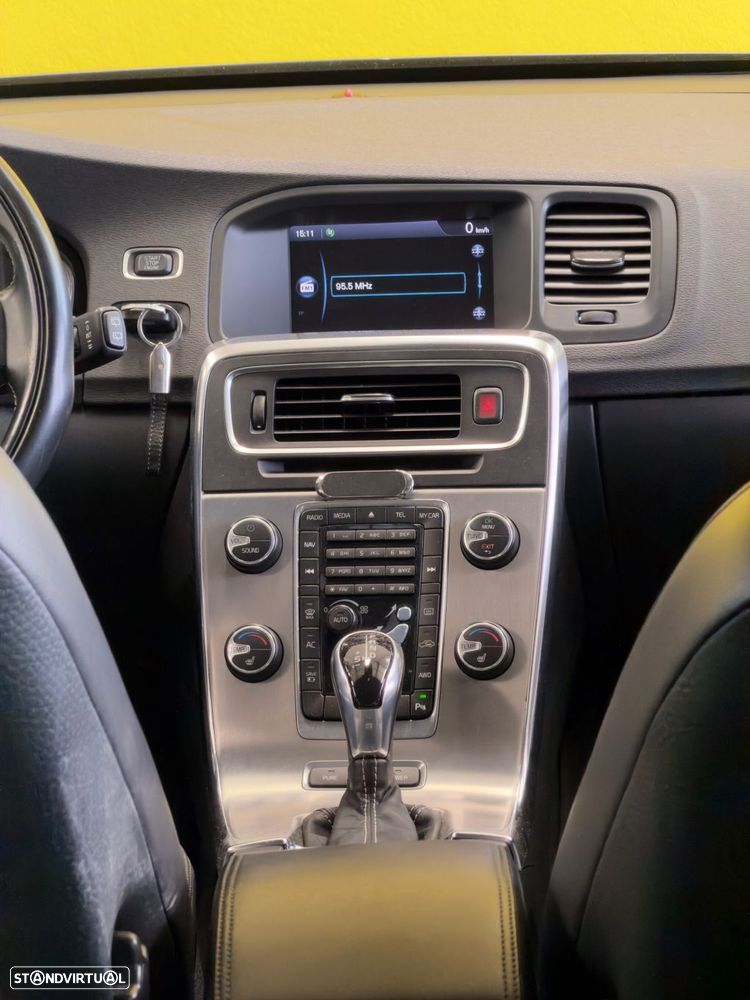 Volvo V60 - 13