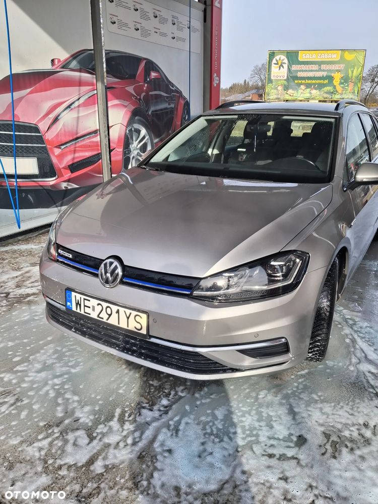 Volkswagen Golf 1.5 TSI BMT Comfortline - 4