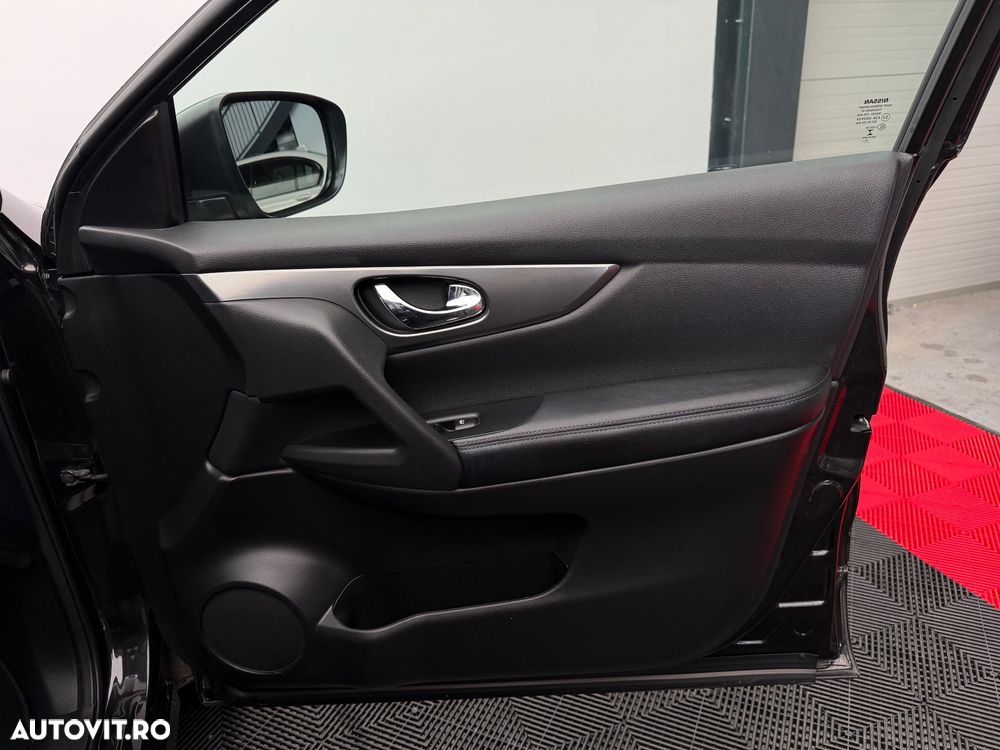 Nissan Qashqai 1.5 DCI N-CONNECTA - 23