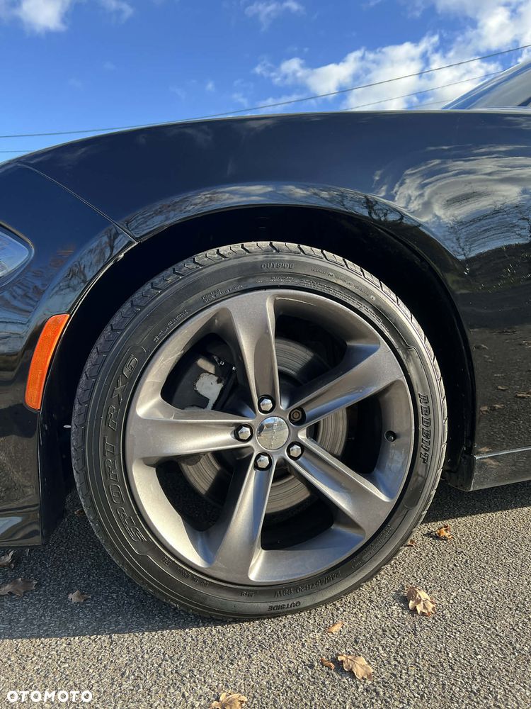 Dodge Charger 5.7 R/T - 11