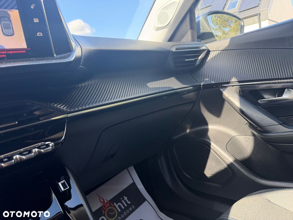 Peugeot 2008 1.2 PureTech Allure Pack S&S - 38