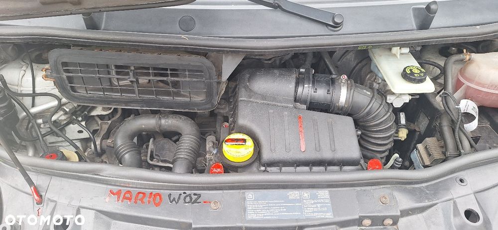 Renault Trafic - 10
