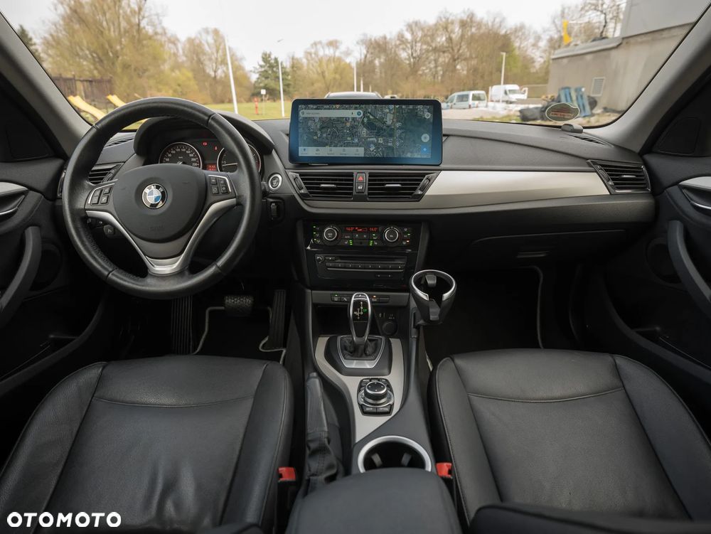 BMW X1 sDrive18d - 22