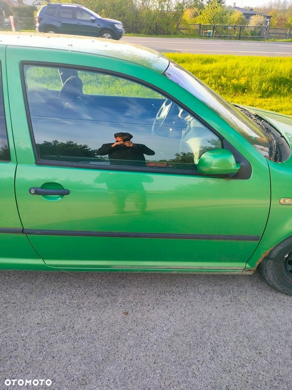 Drzwi prawe przednie VW Golf 4 IV LA6P wersja 3-drzwiowa