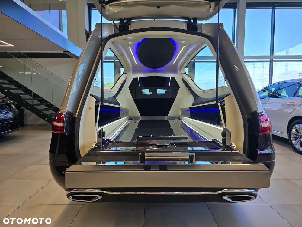 Mercedes-Benz Klasa E 200 Exclusive - 14