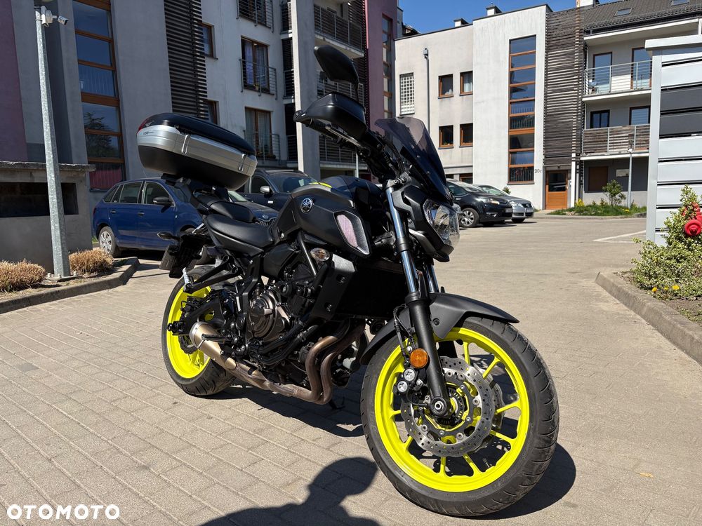 Yamaha MT - 3