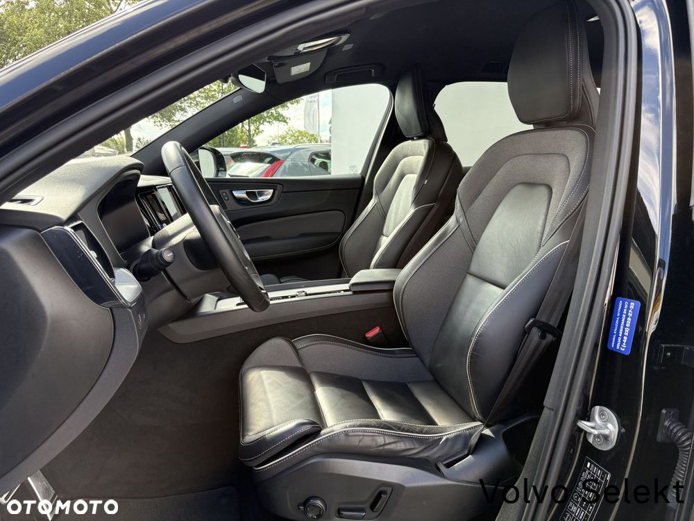Volvo XC 60 - 8