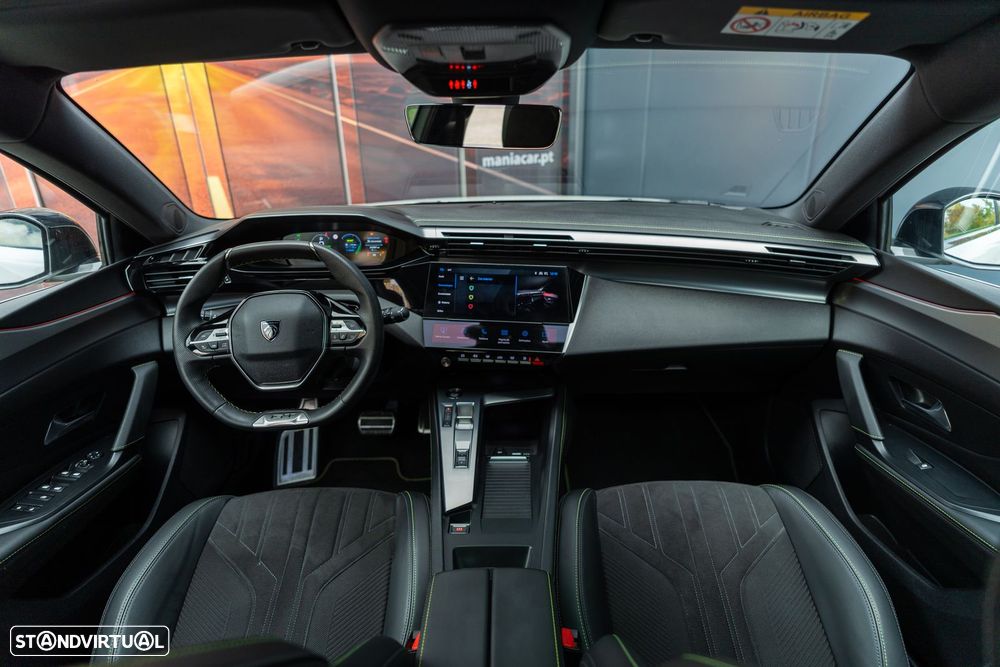 Peugeot 308 1.6 Hybrid GT e-EAT8 - 23