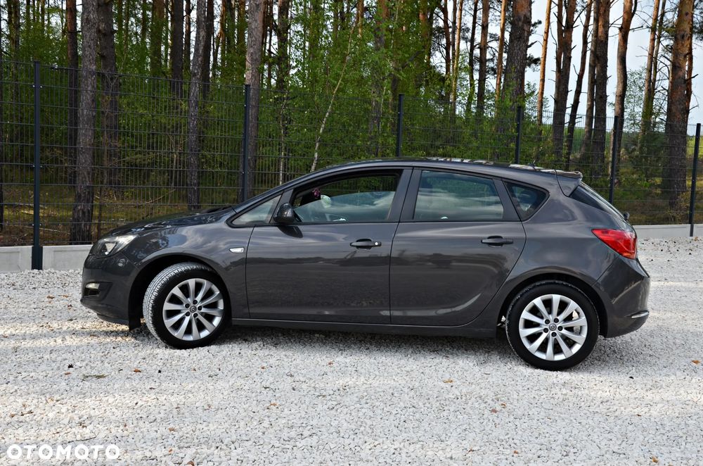 Opel Astra - 20