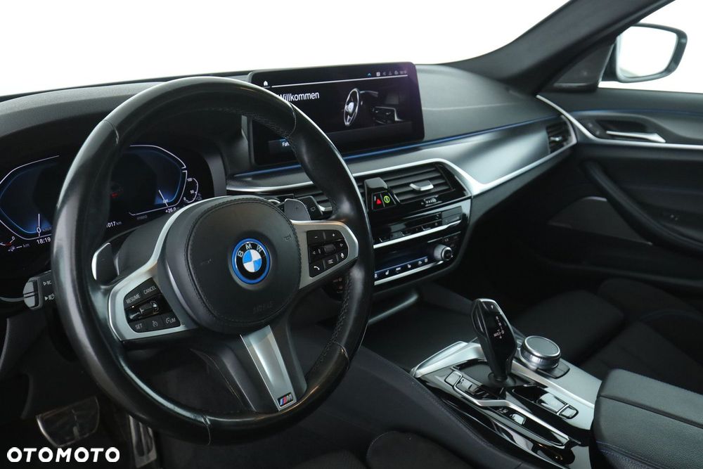BMW Seria 5 - 27