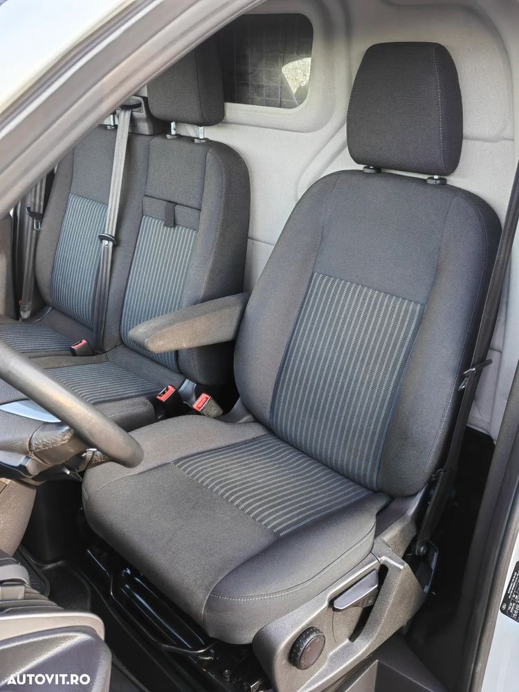 Ford Transit Custom - 20