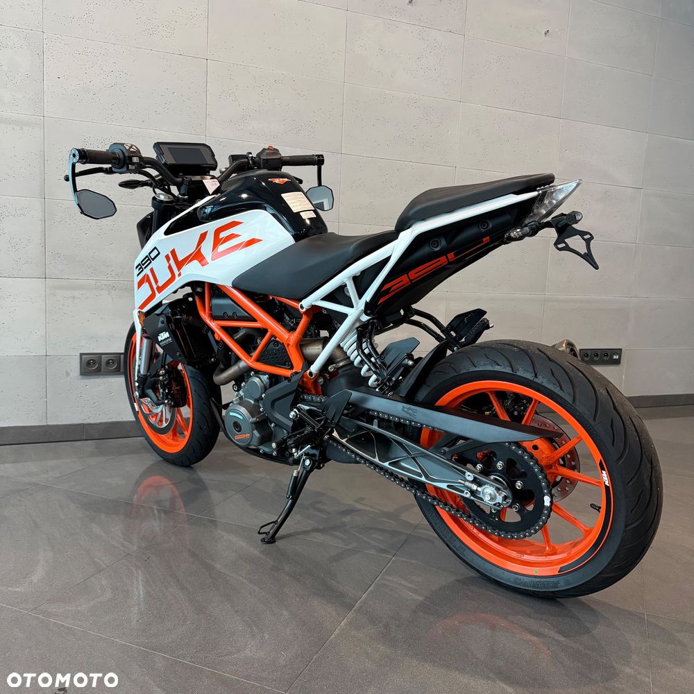 KTM Duke - 13