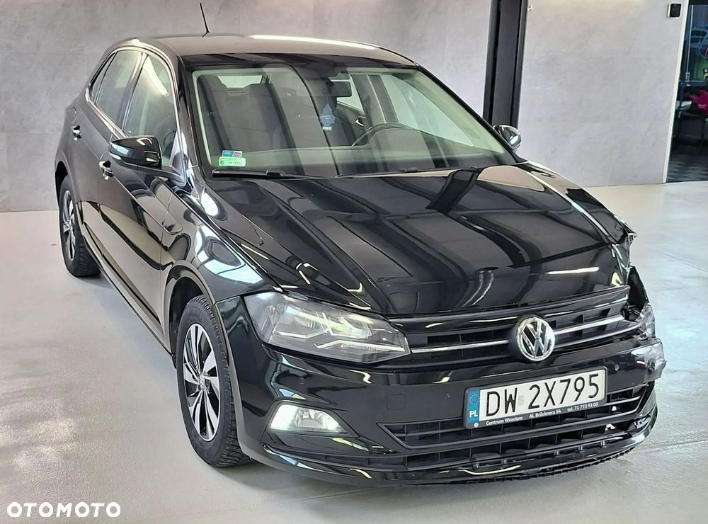 Volkswagen Polo 1.0 TSI Comfortline - 1