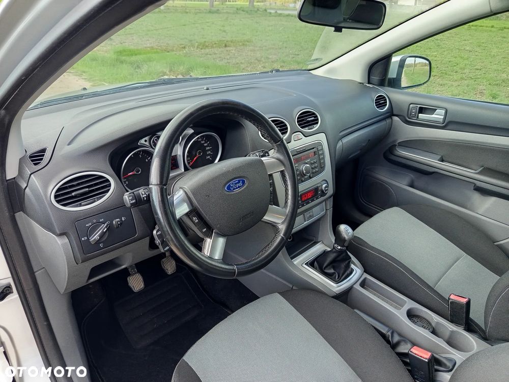 Ford Focus 1.6 16V Concept - 13