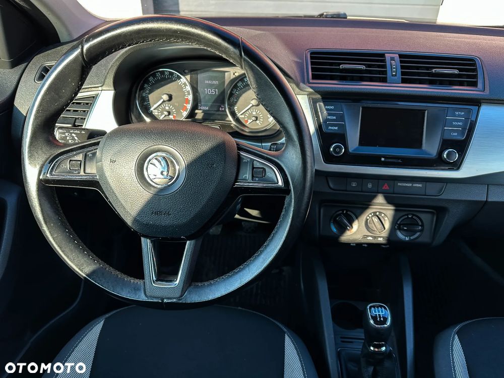 Skoda Fabia - 24