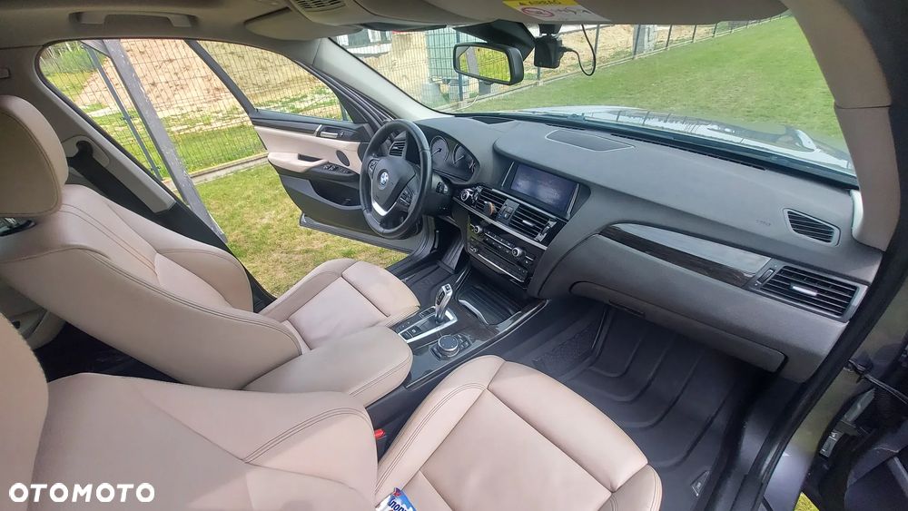 BMW X3 xDrive20d - 13