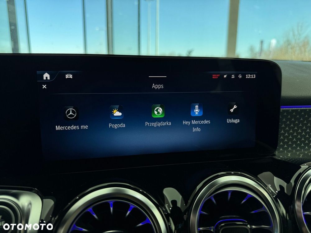 Mercedes-Benz GLB - 31