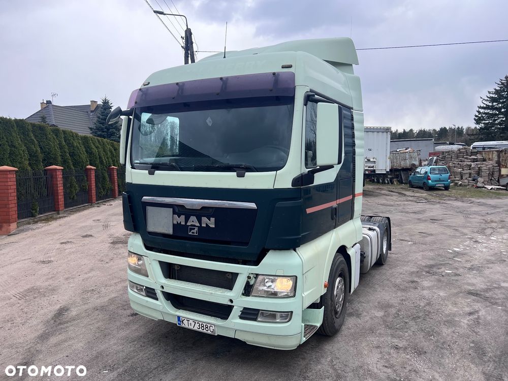 MAN TGX 18.440 / AUTOMAT RETARDER !! / OPONY: 95% / DUŻE ZBIORNIKI / 2010 ROK - 14