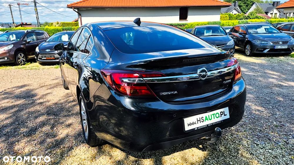 Opel Insignia 1.6 T Cosmo S&S EU6 - 18