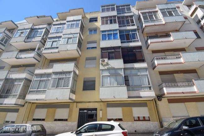 Apartamento To cova da piedade - Grande imagem: 2/19