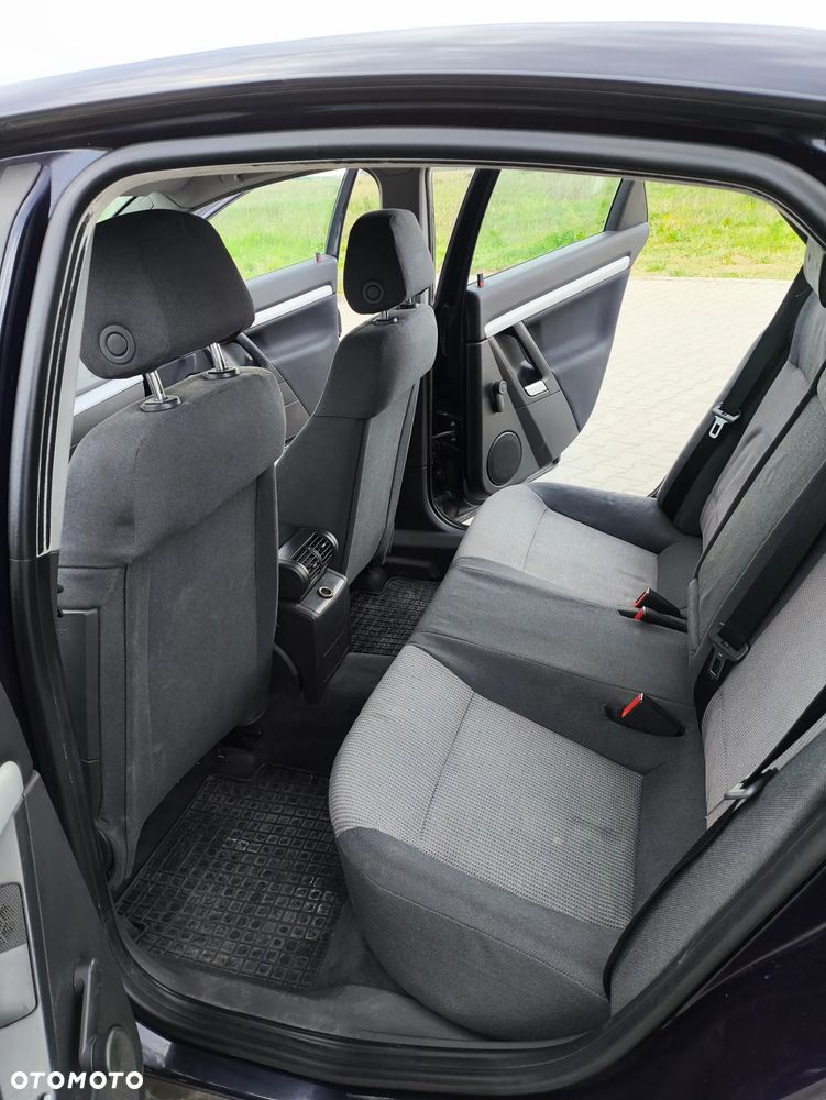 Opel Vectra 1.9 CDTI Elegance - 17