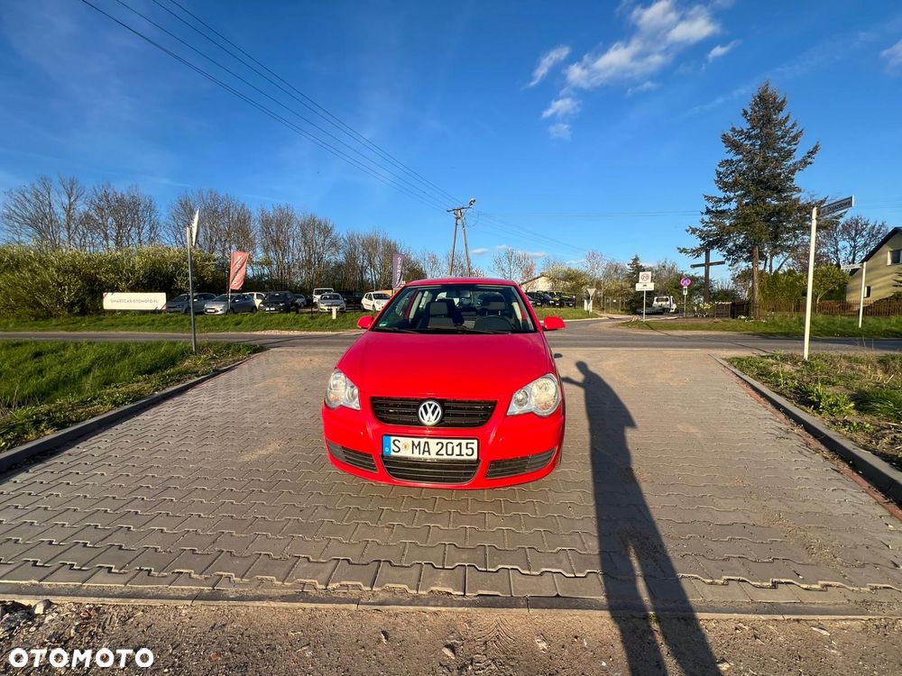 Volkswagen Polo - 2