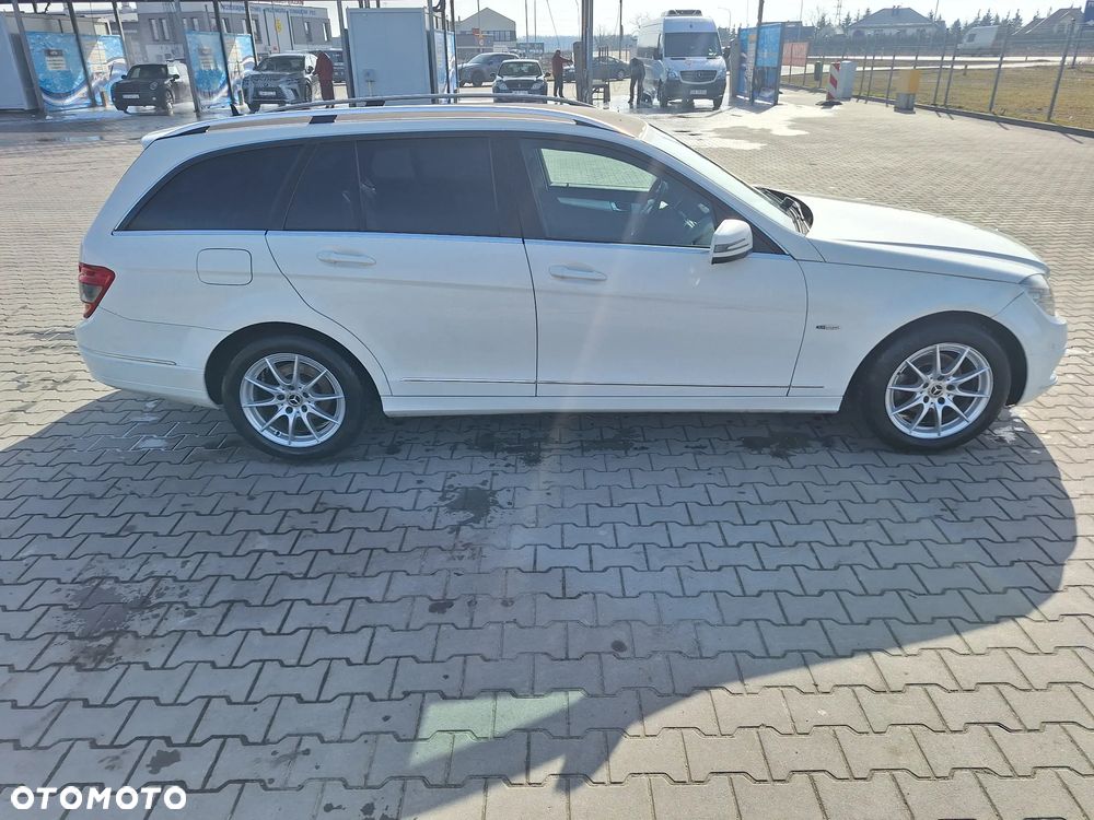 Mercedes-Benz Klasa C 180 K BlueEff Avantgarde - 5