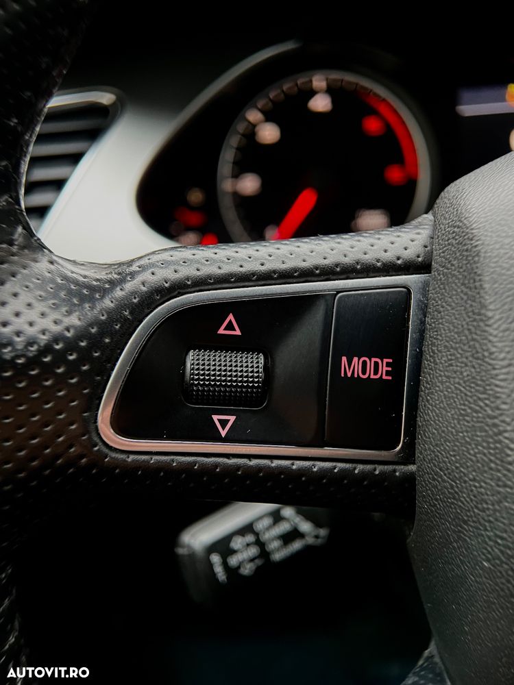 Audi A4 Avant 2.0 TDI - 7