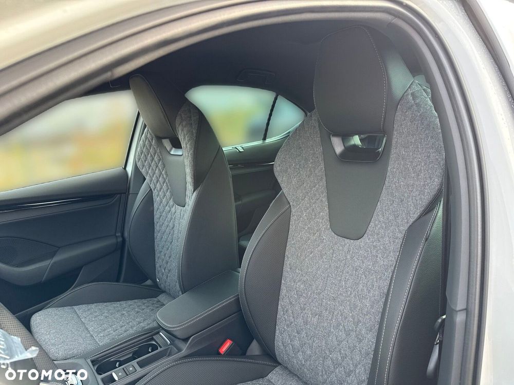 Skoda Octavia - 12