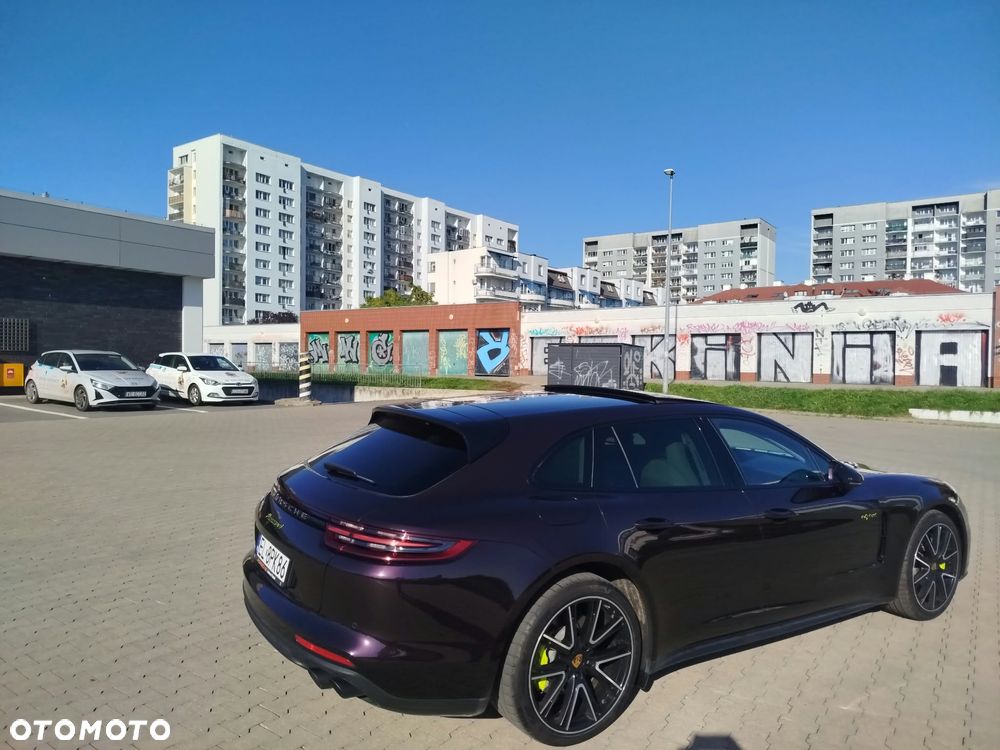 Porsche Panamera - 3
