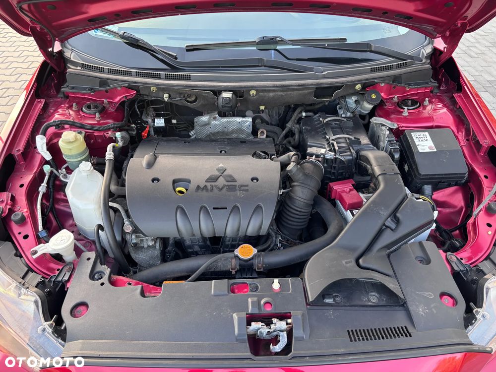 Mitsubishi Lancer - 30