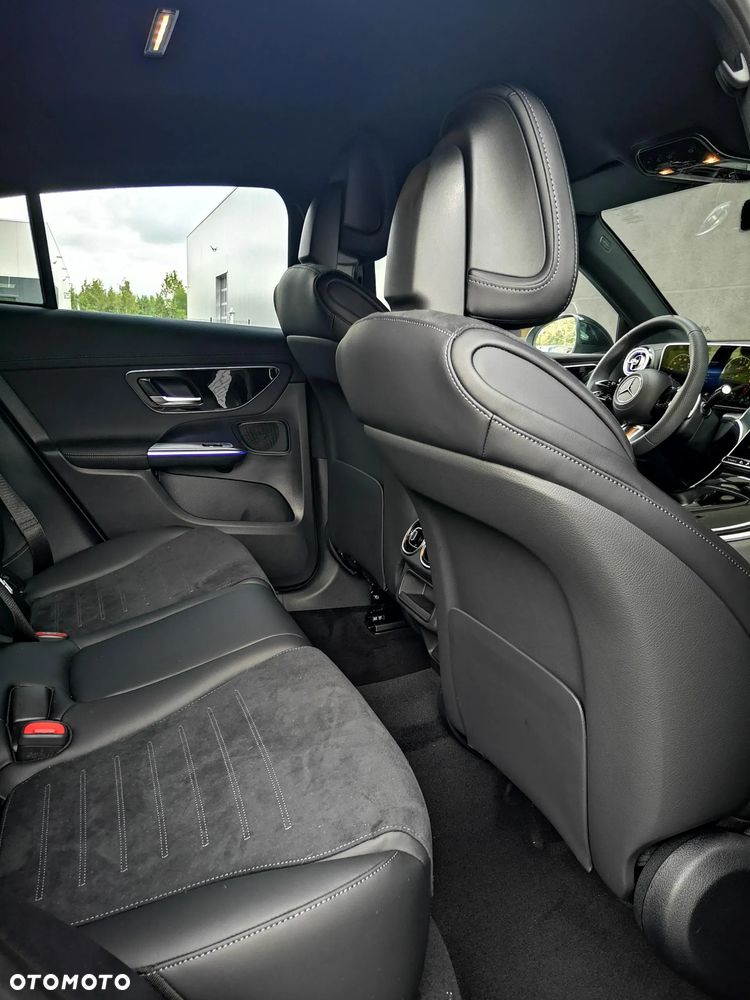 Mercedes-Benz GLC 300 e PHEV 4-Matic AMG Line - 17