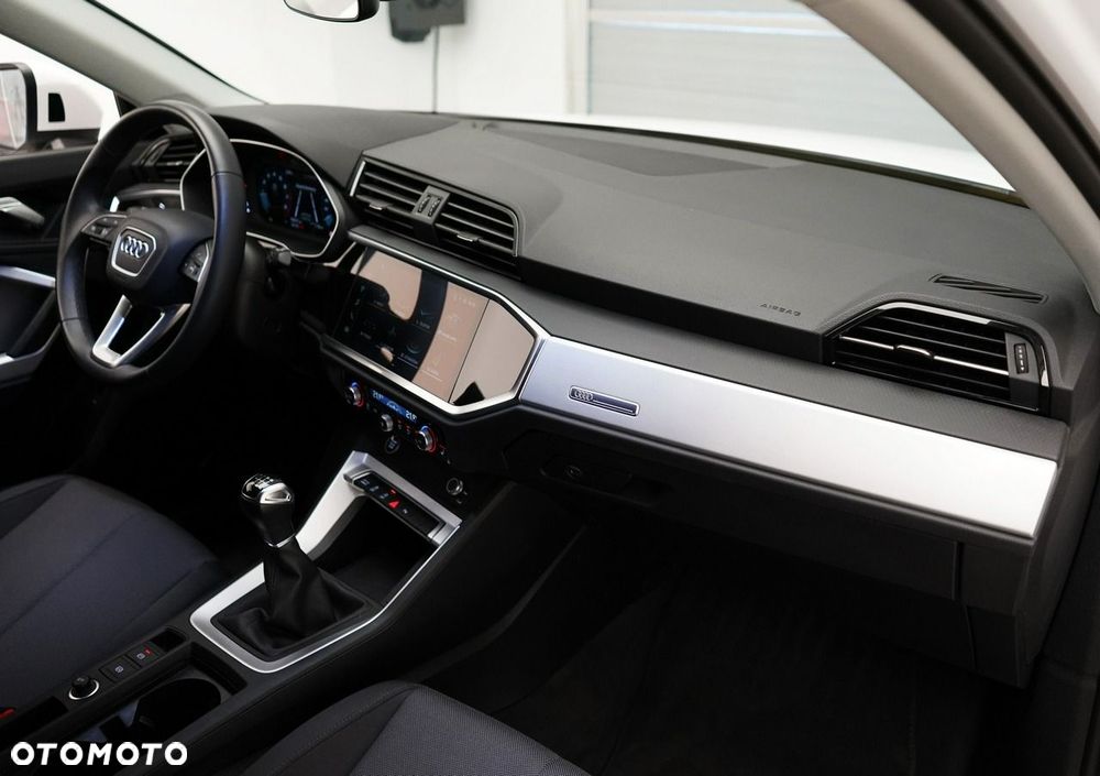 Audi Q3 Sportback - 18