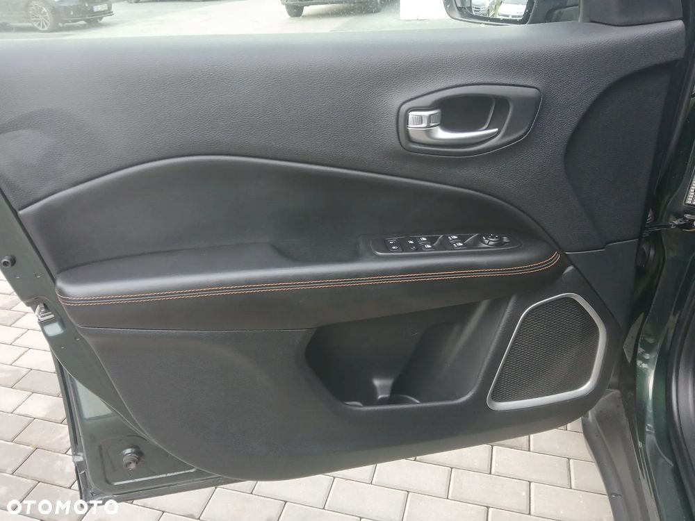 Jeep Compass 1.3 TMair Limited FWD S&S DDCT - 10