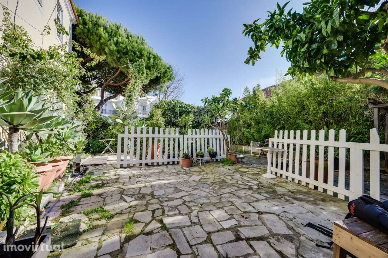 Moradia para reconstrução - Cascais Centro - Grande imagem: 2/22