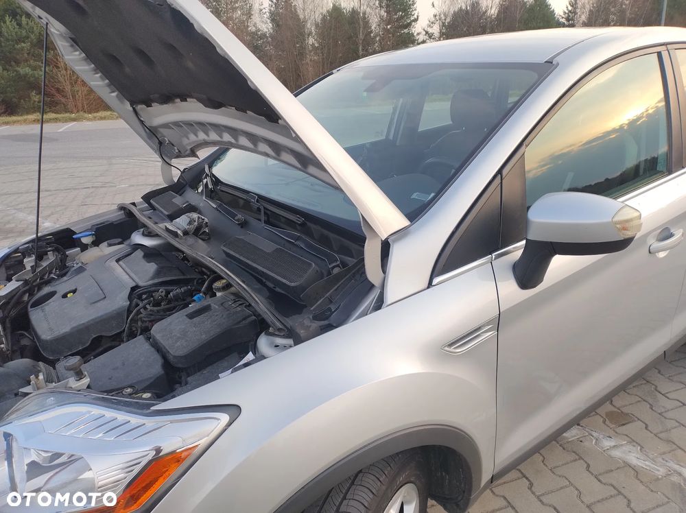 Ford Kuga 2.0 TDCi 4x4 Titanium - 31