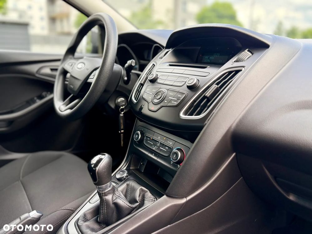 Ford Focus 1.0 EcoBoost 99g Gold X (Trend) - 8