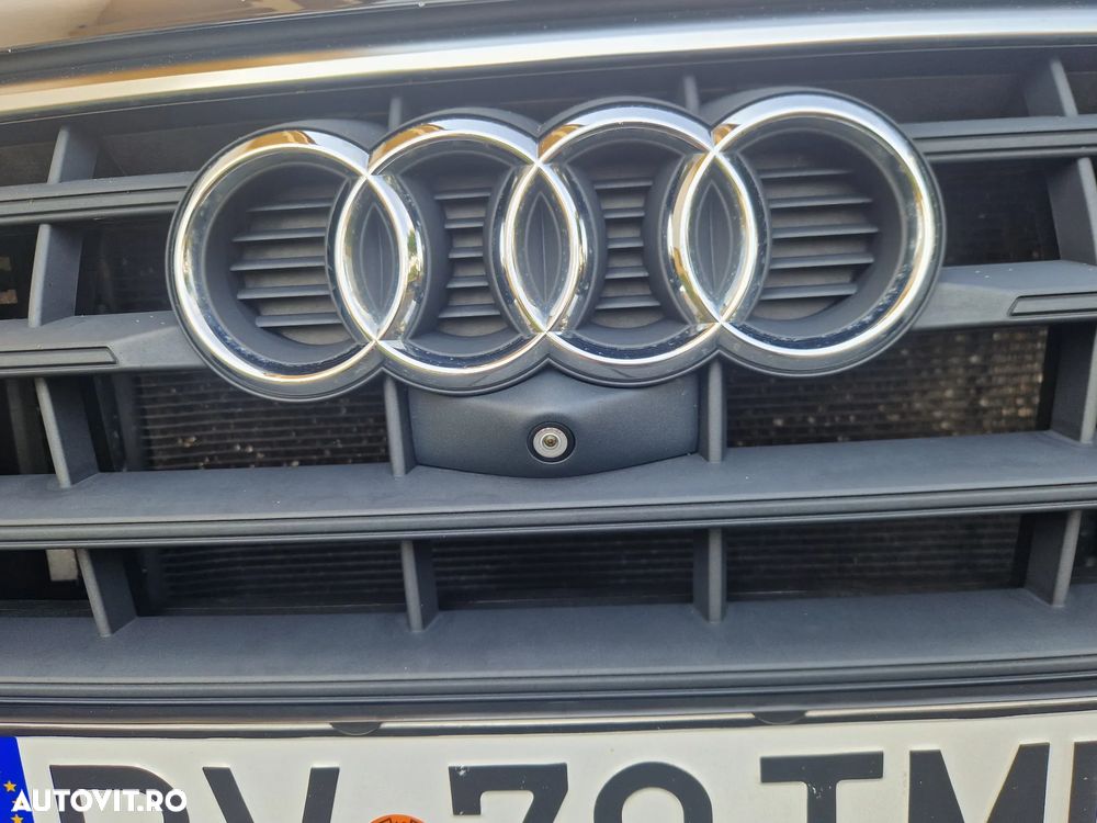 Audi Q5 40 TDI quattro S tronic design - 34