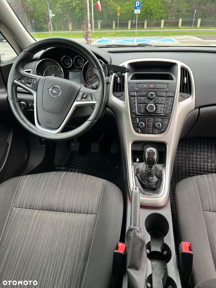 Opel Astra 1.7 CDTI - 8