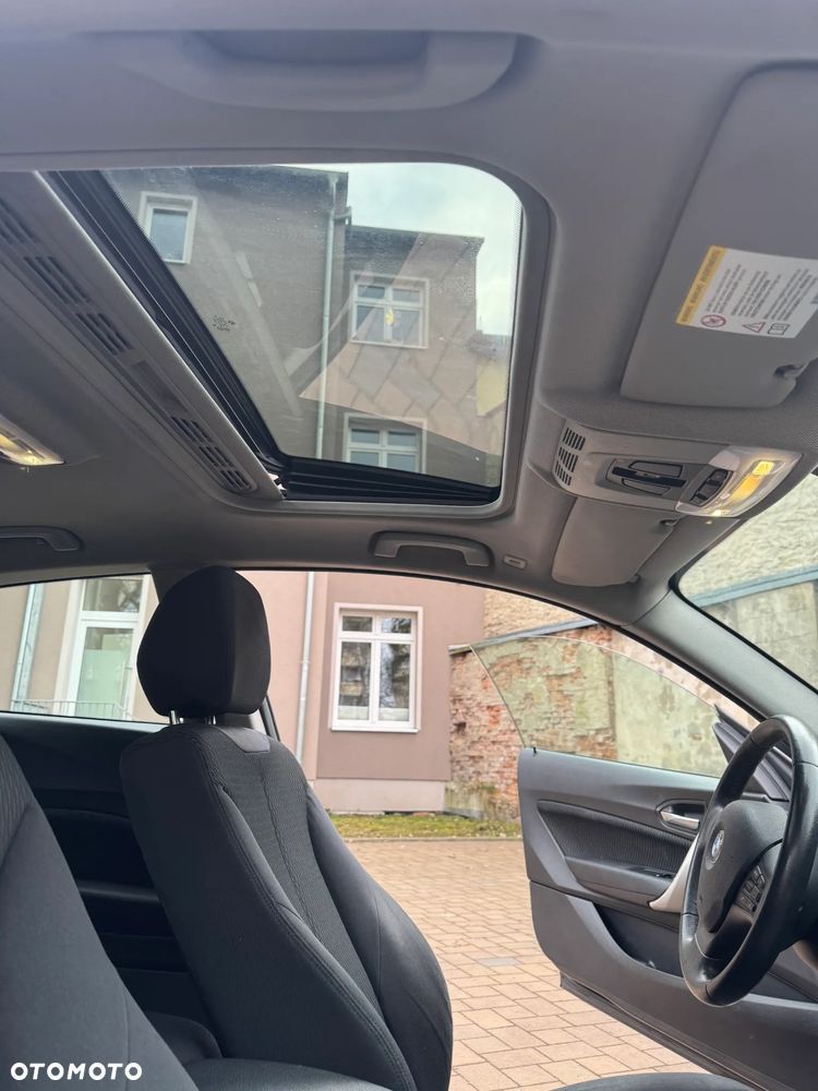 BMW Seria 1 116i Sport Line - 4