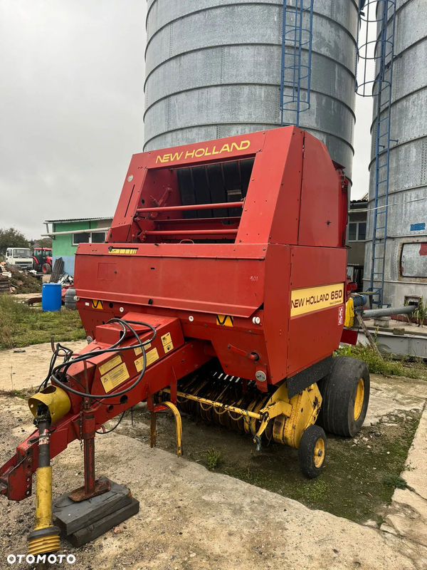 New Holland 650E