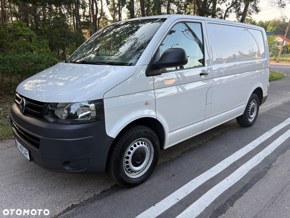 Volkswagen Transporter - 1