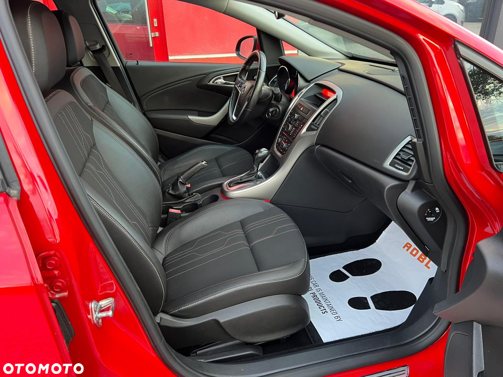 Opel Astra 1.4 Turbo Automatik 150 Jahre - 18