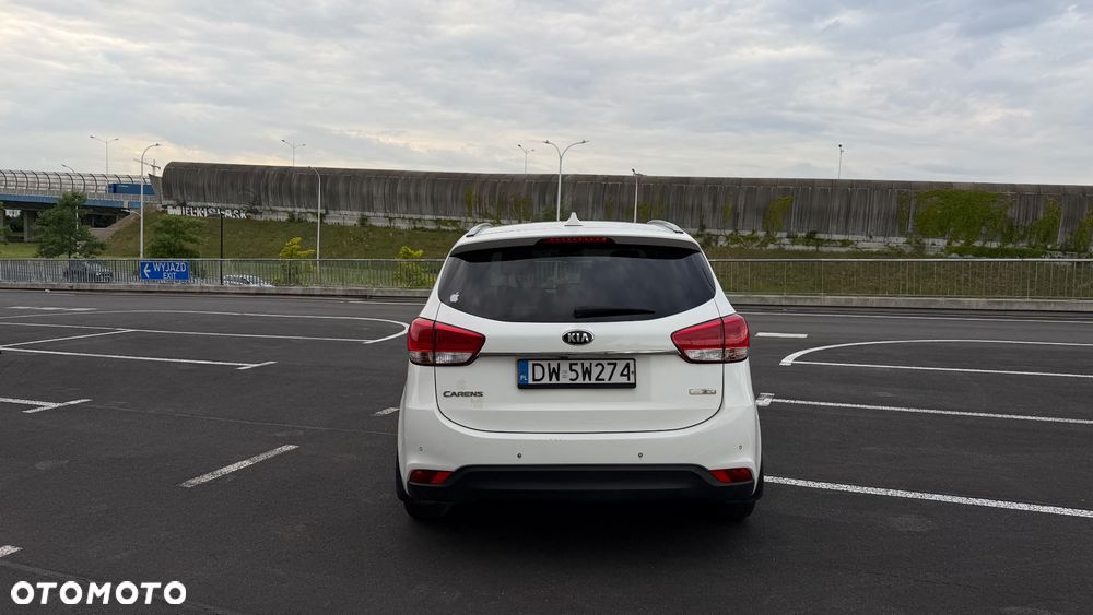Kia Carens 1.7 CRDi XL 7os 7DCT - 31