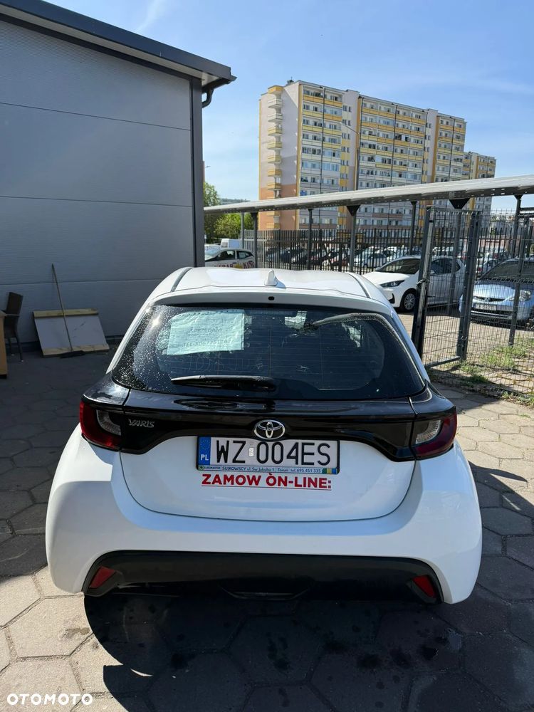 Toyota Yaris 1.0 Active - 8