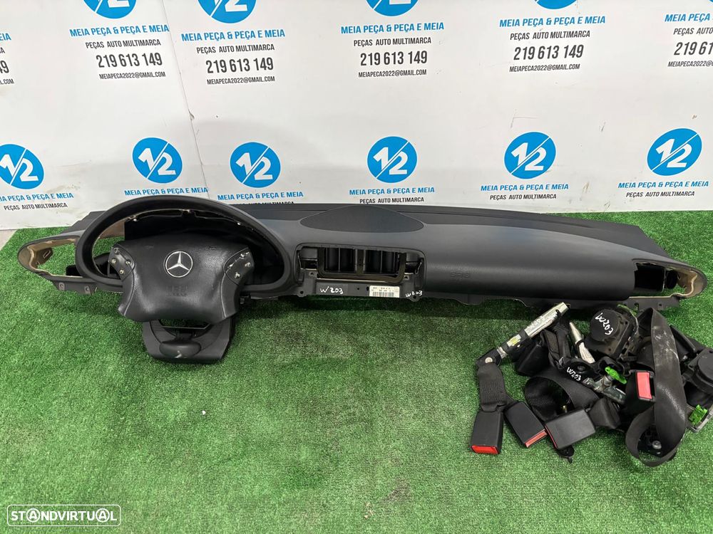 Kit Air Bags Mercedes W203 em preto de 2002 - 1